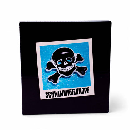 Aufblasbarer Schwimmtotenkopf - meinherzschlag.de
