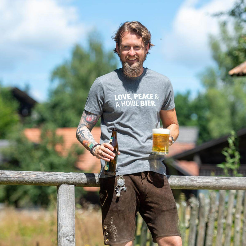 Herren - Shirt "Love, Peace & A Hoibe Bier" - meinherzschlag.de