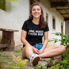 Damen-Shirt "Love, Peace & A Hoibe Bier"