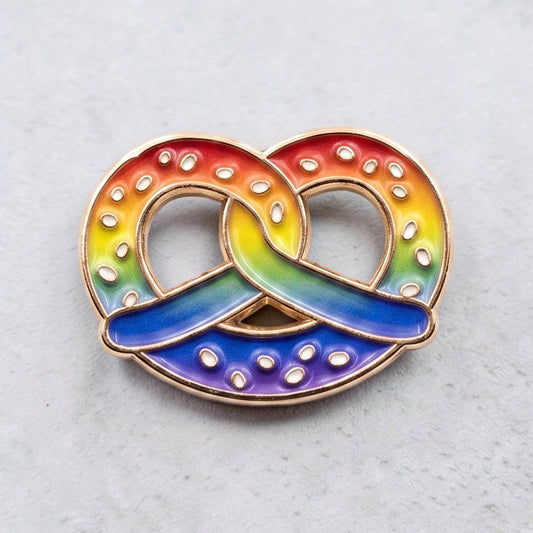 Ansteck-Pin "Regenbogen-Brezn"
