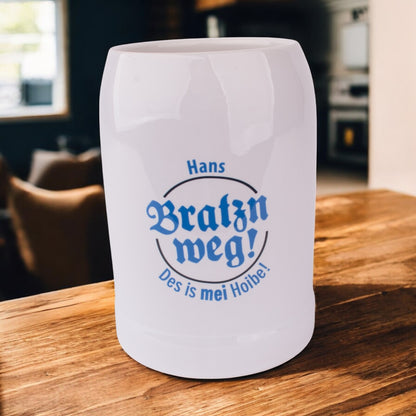 Bierkrug "Bratzn weg!" mit Wunschname - meinherzschlag.de