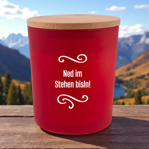 Duftkerze "Ned im Stehen bisln!" - meinherzschlag.de