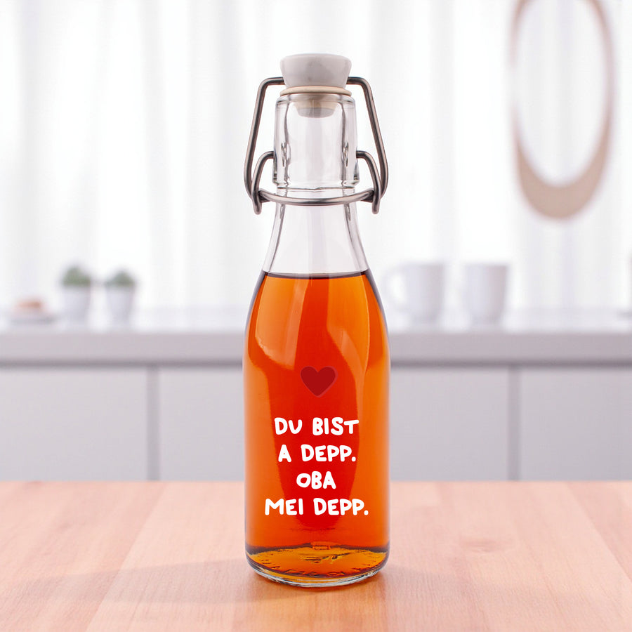 Likör/Schnaps "Du bist a Depp. Oba mei Depp." von meinherzschlag – Produktbild 5 von 7.
